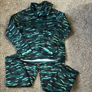 Green Camouflage Hoodie and Pants Set